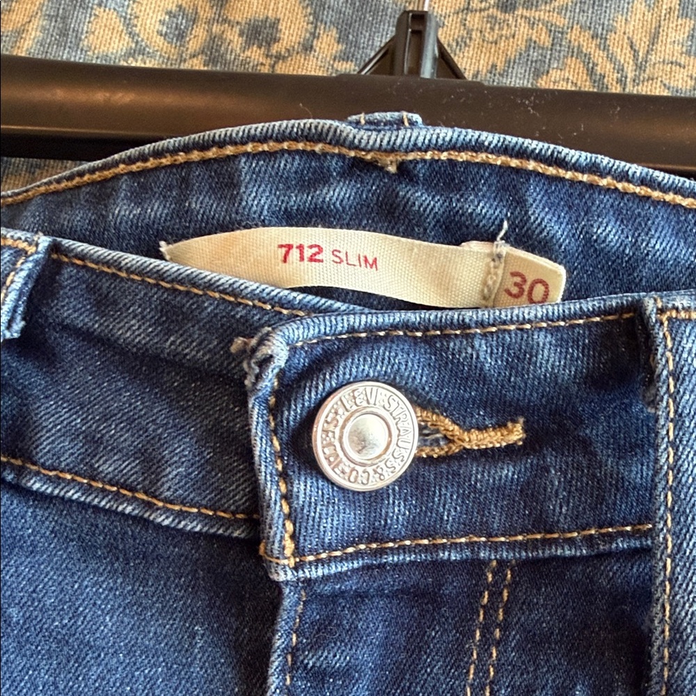 Levi's 712 Slim Jeans in Dark Indigo Denim